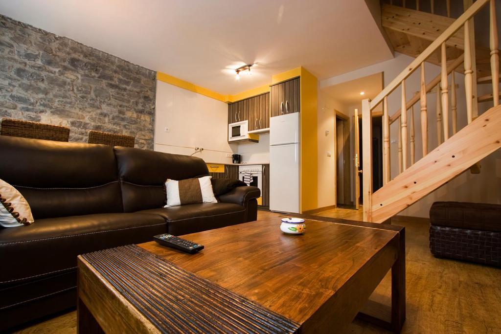 Apartamentos Canardo Autural Oros Alto Екстериор снимка